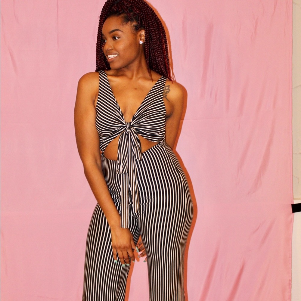 Jumpsuit - Picture 3 of 3
